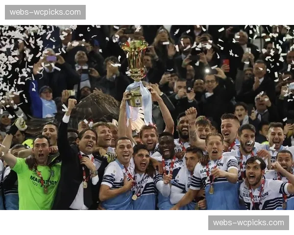 意大利杯决赛结果:佛罗伦萨通过加时赛2-1击败拉齐奥,时隔八年再度夺冠 意大利杯决赛结果:佛罗伦萨通过加时赛2-1击败拉齐奥,时隔八年再度夺冠