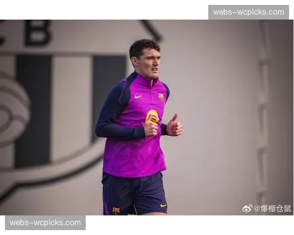 法兰克福四名主力伤缺,克里斯滕森踝关节扭伤预计休战两周 法兰克福四名主力伤缺,克里斯滕森踝关节扭伤预计休战两周