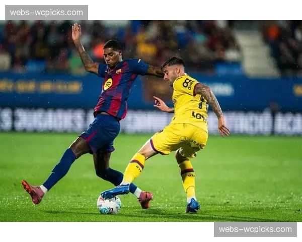 西甲战术阵型从静态站位向动态结构演变：数据分析推动科学化决策